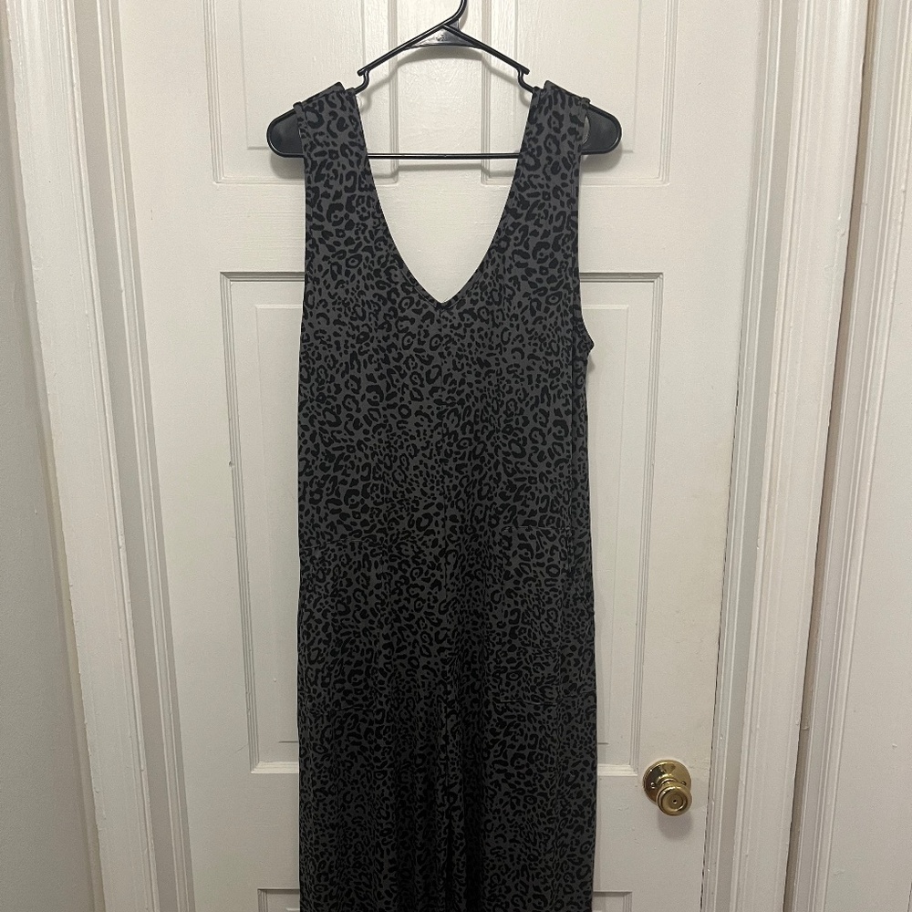 Socialite Leopard Print Jumpsuit Size Small